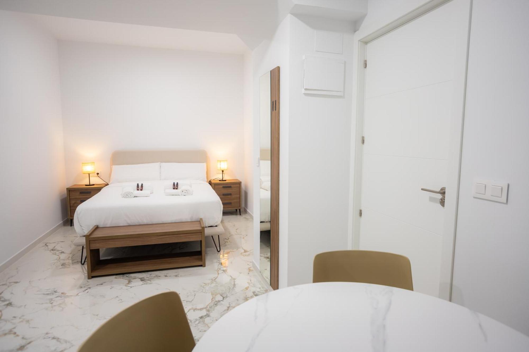 אליקאנטה L&G Apartments Bahia Suite מראה חיצוני תמונה