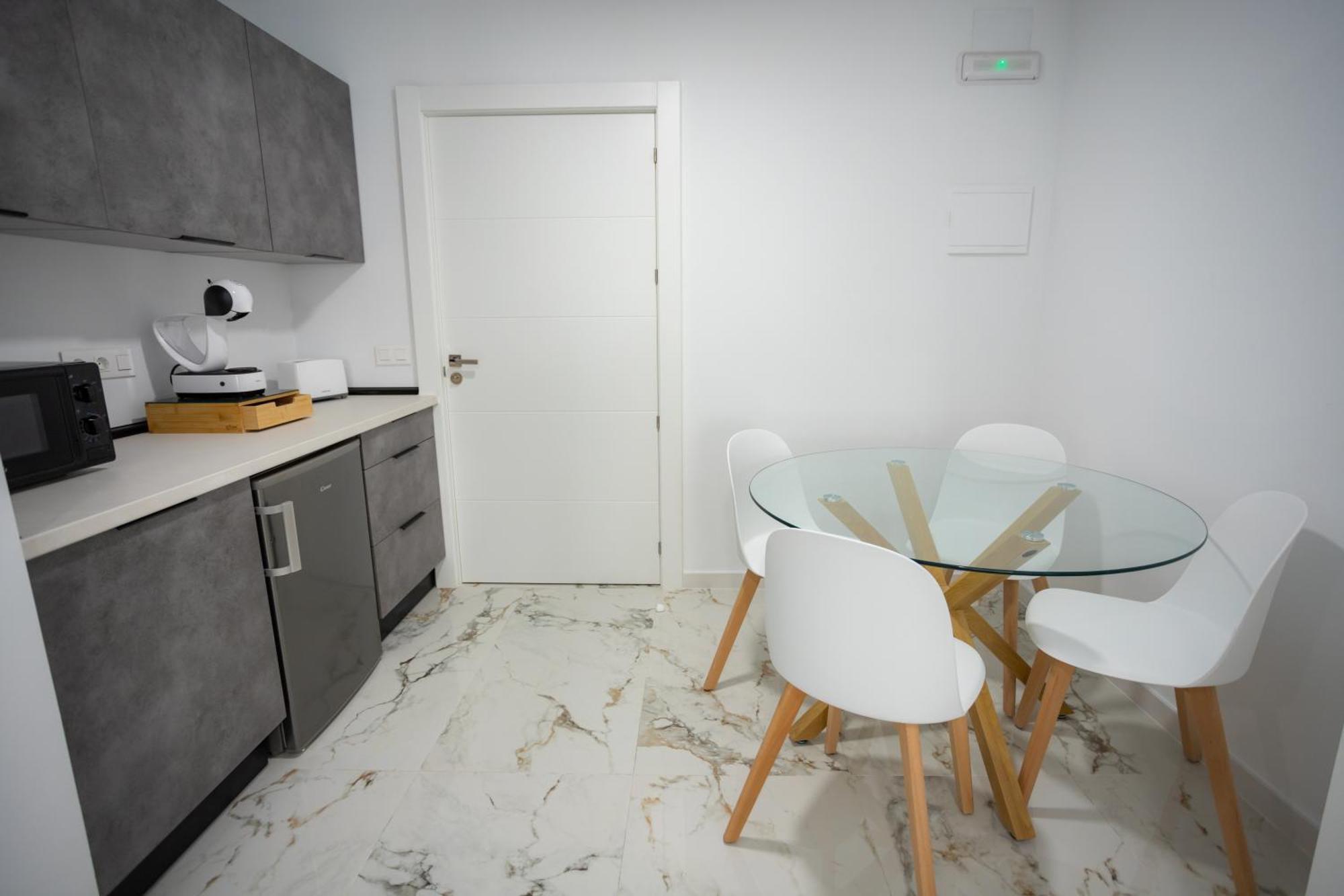 אליקאנטה L&G Apartments Bahia Suite מראה חיצוני תמונה